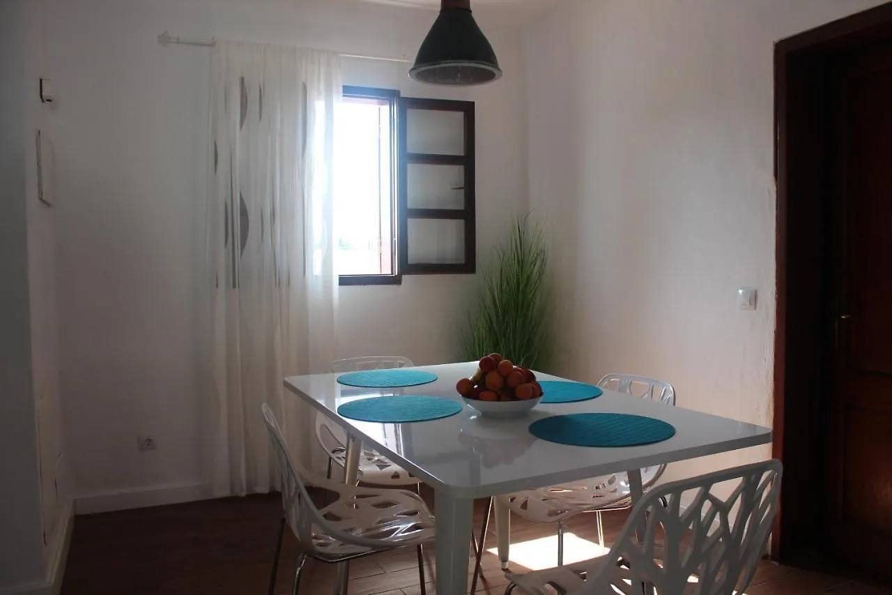 Villa La Charlatana 칼레타데푸스테 0*,