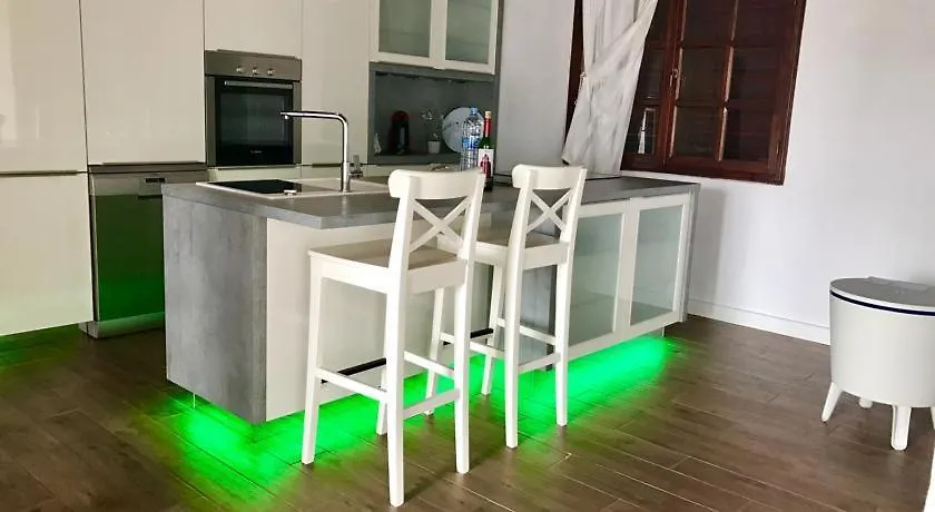 Villa La Charlatana 칼레타데푸스테 스페인