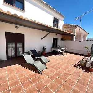 https://apartamento-turistico-con-vistas-junto-al-torcal.es-andalucia.com